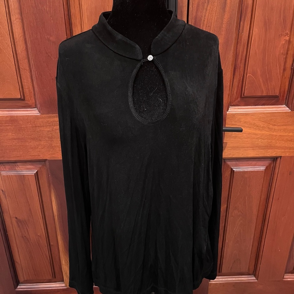 Chico's Travelers Key Hole Tunic Shirt Sz 3 US 16/18 Slinky Black Long Sleeve